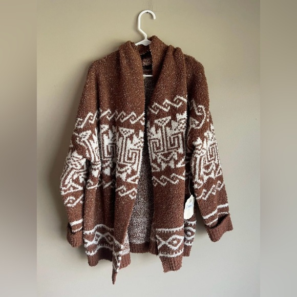 Cardigan - Picture 1 of 5